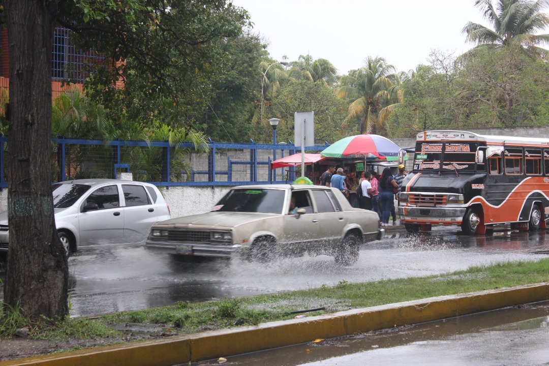 Lluvias continuarán en gran parte del país este 03-Oct, prevé Inameh