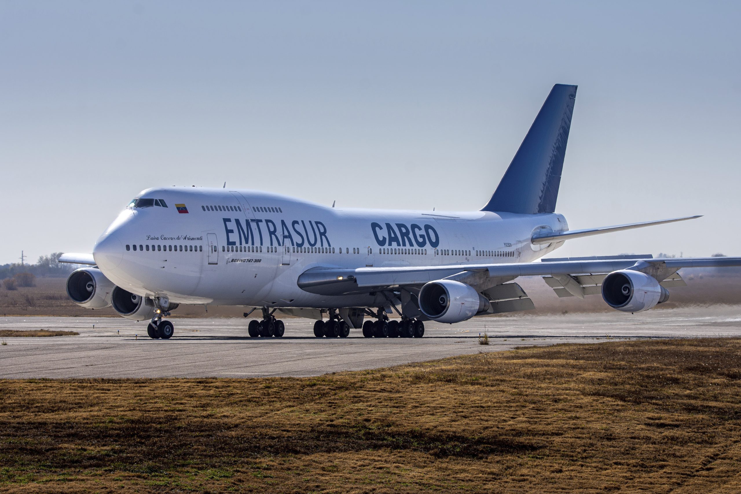 Tripulantes del avión venezolano-iraní rinden declaraciones a la justicia argentina