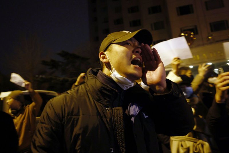 China promete aumentar la vacunación contra la COVID-19 en medio de protestas