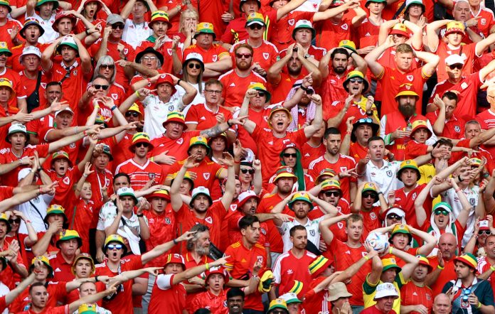 La FIFA permitirá los sombreros y banderas arcoíris en estadios de Qatar