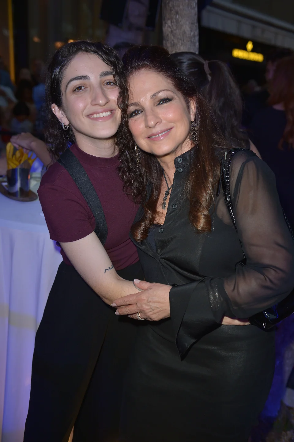 Gloria Estefan explica por qué no quería que su hija Emily saliera del closet ante su madre