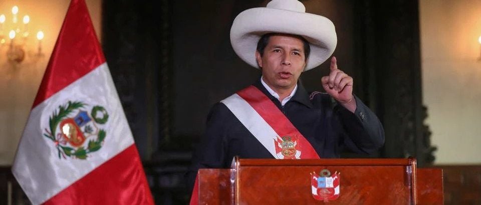 La embajada de Perú en Washington «no tiene ni idea» de quién es su presidente