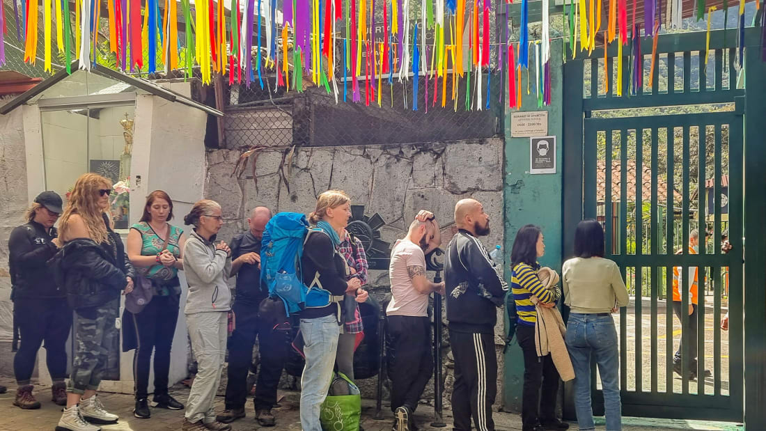 Cientos de turistas varados en Machu Picchu en medio de las protestas en Perú