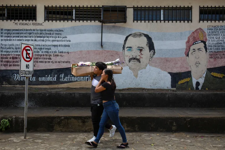 Nicaragua libera a 222 presos políticos y los envía a EE.UU.