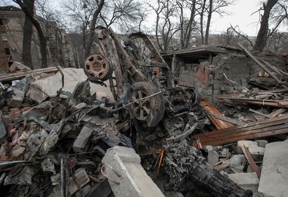 Un misil ruso destruye un edificio de apartamentos en Ucrania