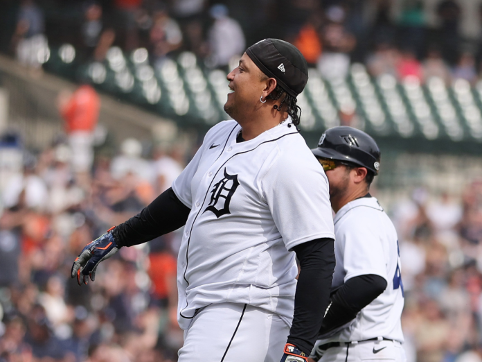 Miguel Cabrera impulsó triunfo de los Tigres anotando su hit 3095