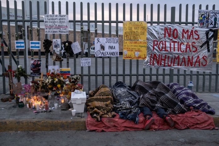 Capturan en México a jefe del INM por incendio que dejó 40 migrantes muertos