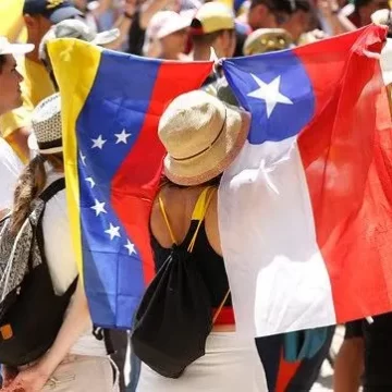 Chile, Venezuela