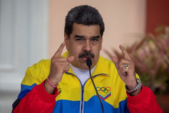 Maduro anunció que mantendrá las pruebas PCR en Venezuela