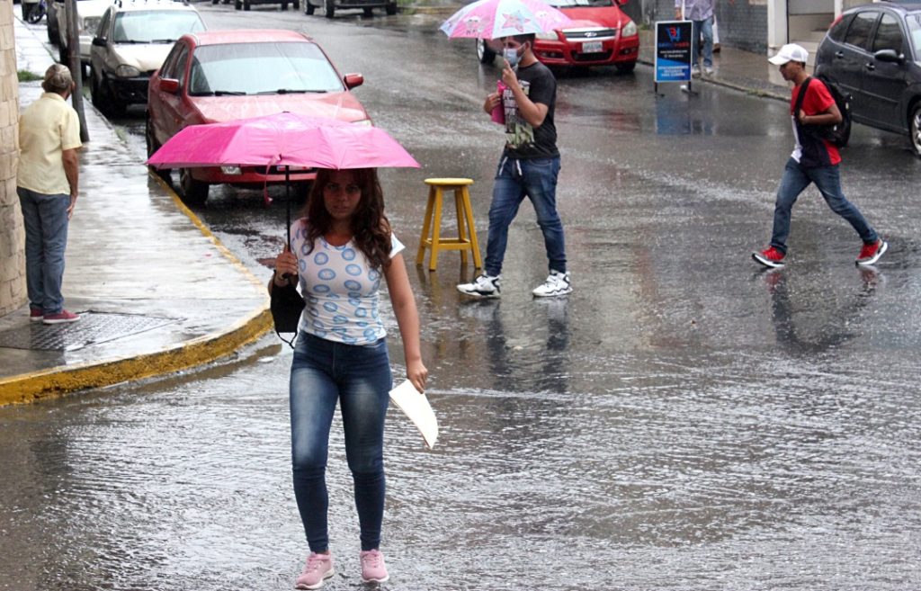 Inameh prevé lluvias en buena parte del país para la tarde de este 01-Oct