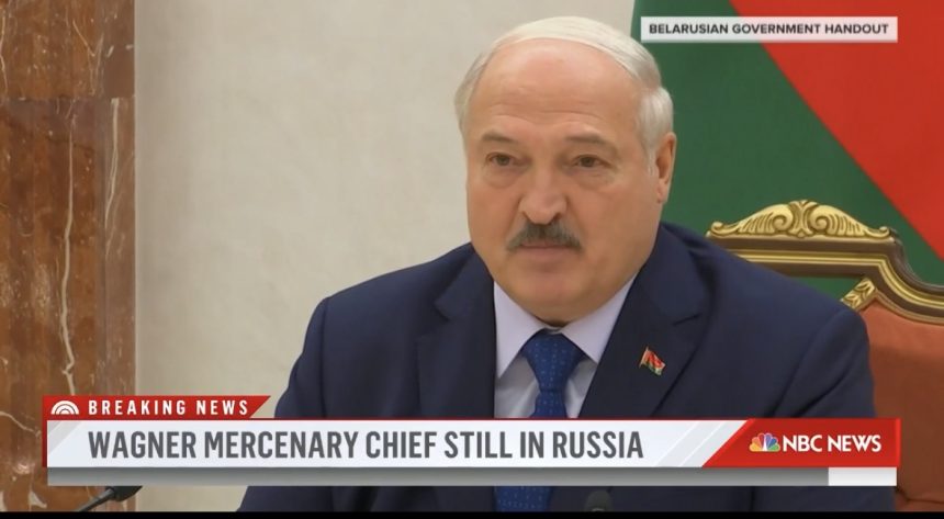 Lukashenko afirma que el líder del grupo Wagner permanece en Rusia