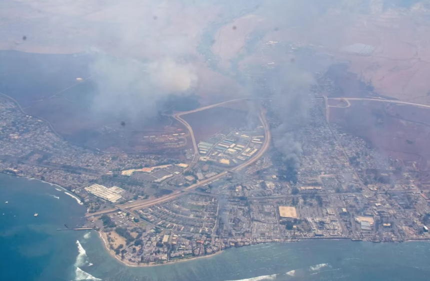 Decretado Estado de Emergencia en Hawaii tras incendios mortales