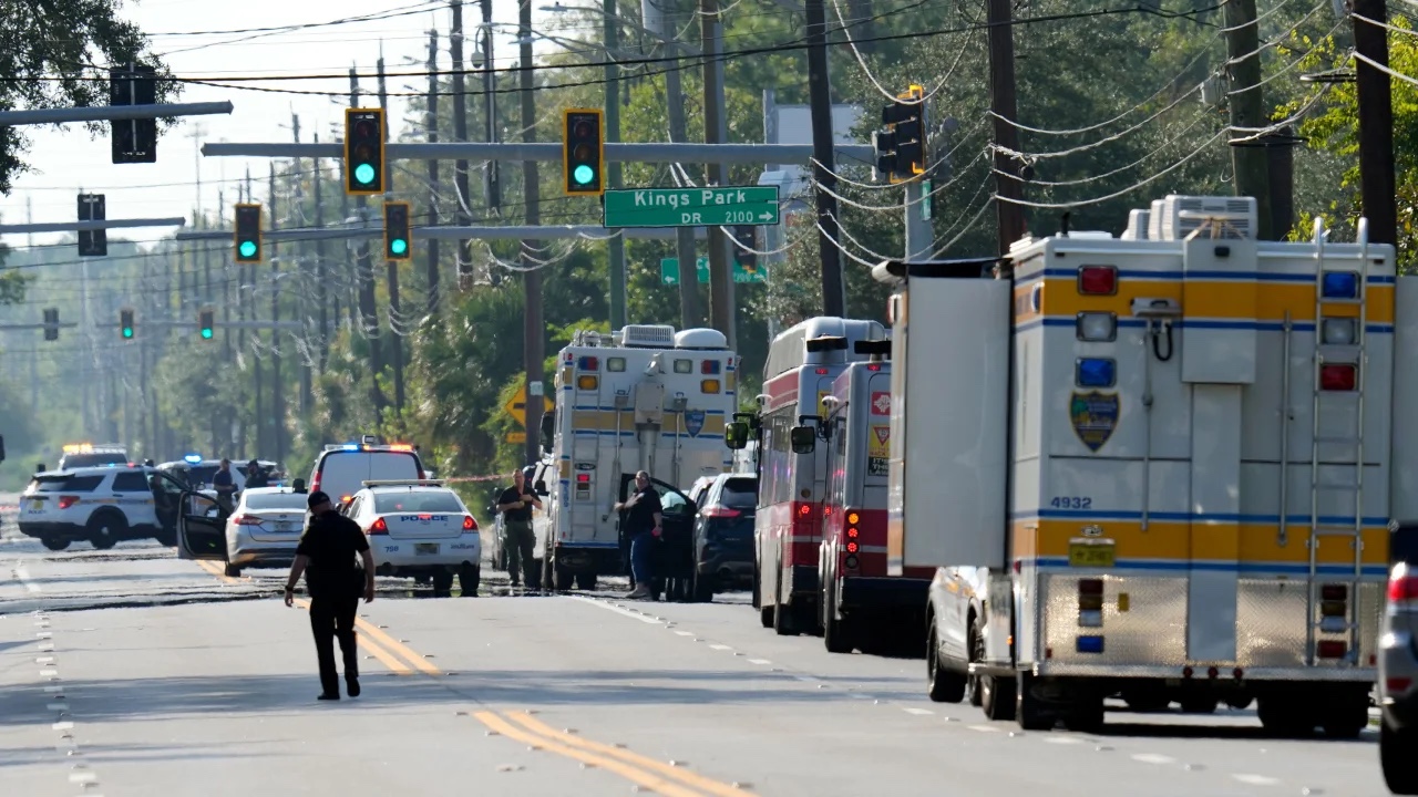 FBI investigará tiroteo en Jacksonville como un crimen de odio