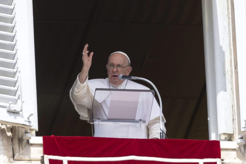 Papa Francisco se pronuncia sobre crisis migratoria mundial