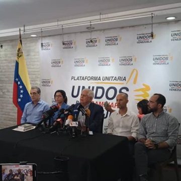 Chavismo continúa bombardeando primarias opositoras