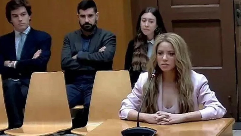 Shakira termina pagando multa de 7.3 millones de euros por fraude en España