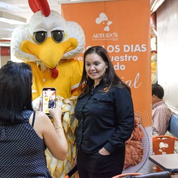 Arturo’s lanza nuevos nuggets de pollo y amplía su menú para atraer a más consumidores