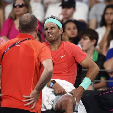 Rafael Nadal anuncia su retiro del Open de Australia debido a una lesión