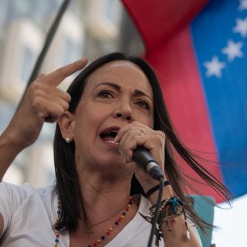 María Corina Machado pide a venezolanos en el exterior alzar la voz para que se respete su candidatura