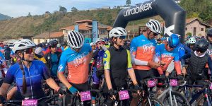 Entre los 1.000 participantes del evento ciclístico estuvo la embajadora del banco, Amanda Dudamel, quien afirmó que una de las lecciones que dejó este reto fue la capacidad de levantarse y superar obstáculos.