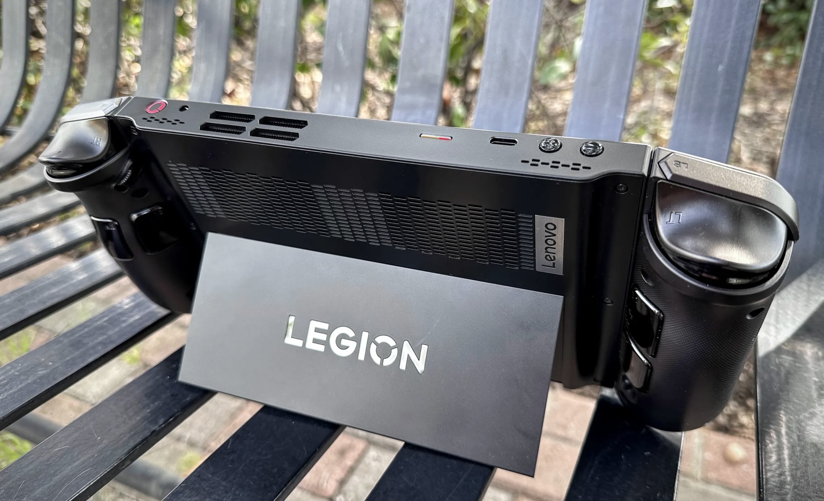 Reseña del Lenovo Legion Go: Explorando la Versatilidad de las Portátiles para Juegos