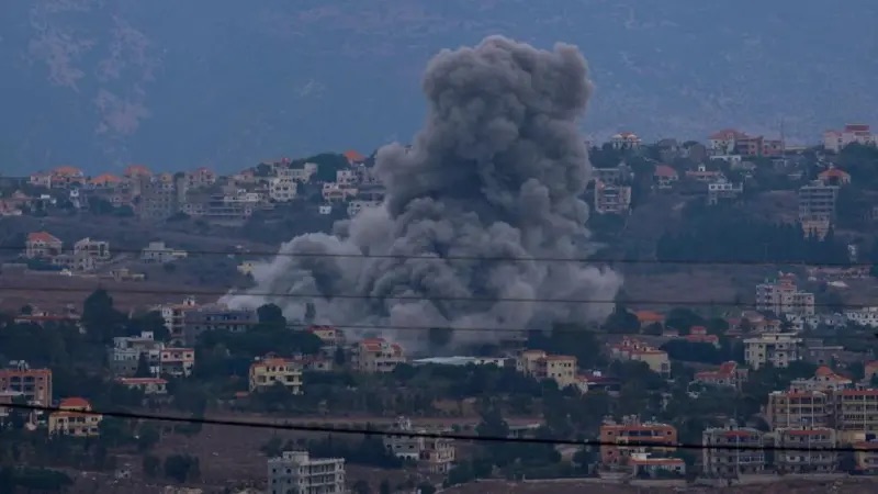 Bombardeos de Israel en Líbano dejan más de 350 muertos y casi 1.250 heridos