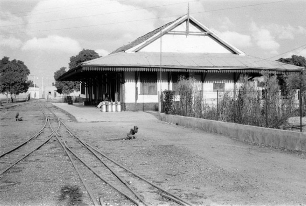 El múltiple influjo del Ferrocarril Bolívar en la conformación de El Manteco