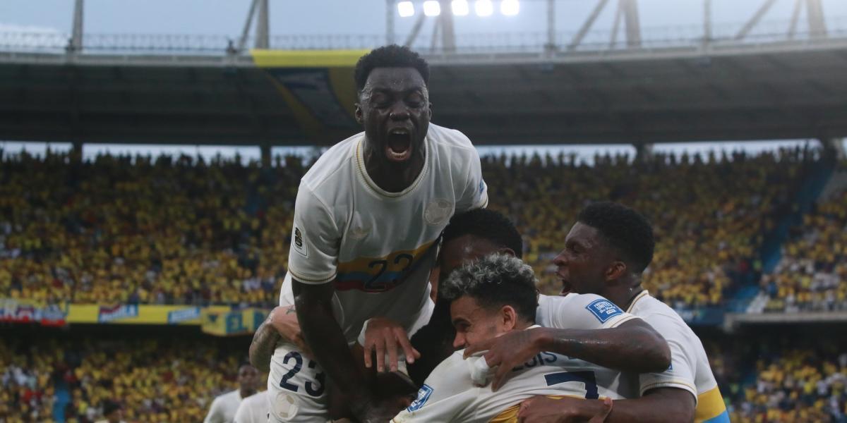 Colombia sepulta a Chile 4-0 en Barranquilla