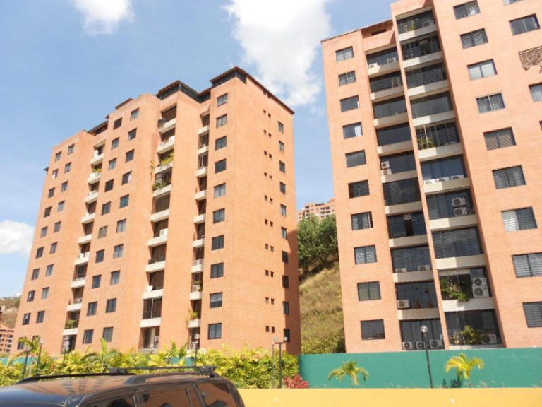 La mayoría de morosos en los condominios son personas mayores de 60 años dice Elías Santana