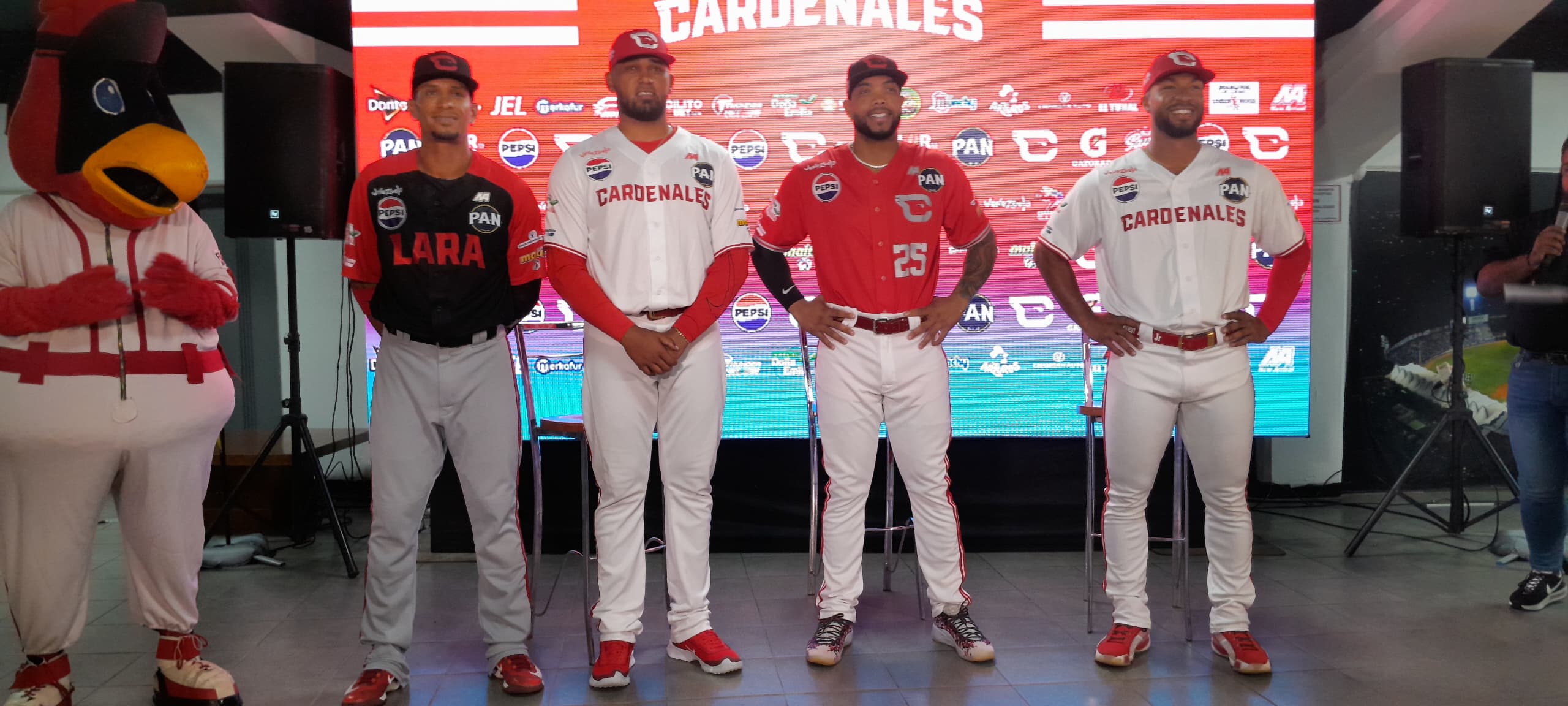 Cardenales de Lara presentó rotación abridora, unifomes y las promociones para sus fanáticos