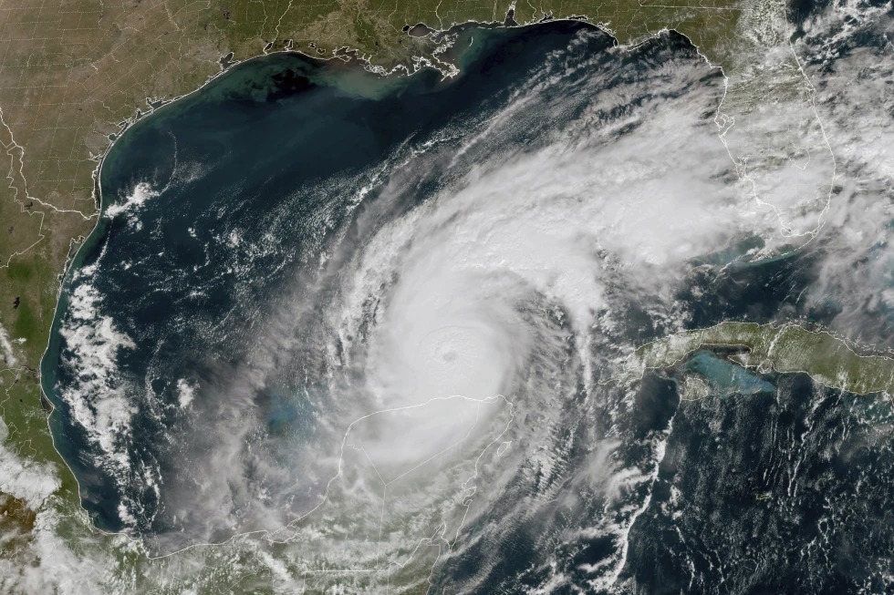 EE. UU. | Se acaba el tiempo para evacuar mientras el huracán Milton se acerca a Florida