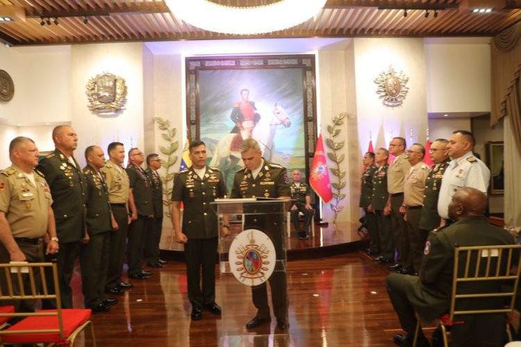 Designan nuevas autoridades en la cartera de Defensa