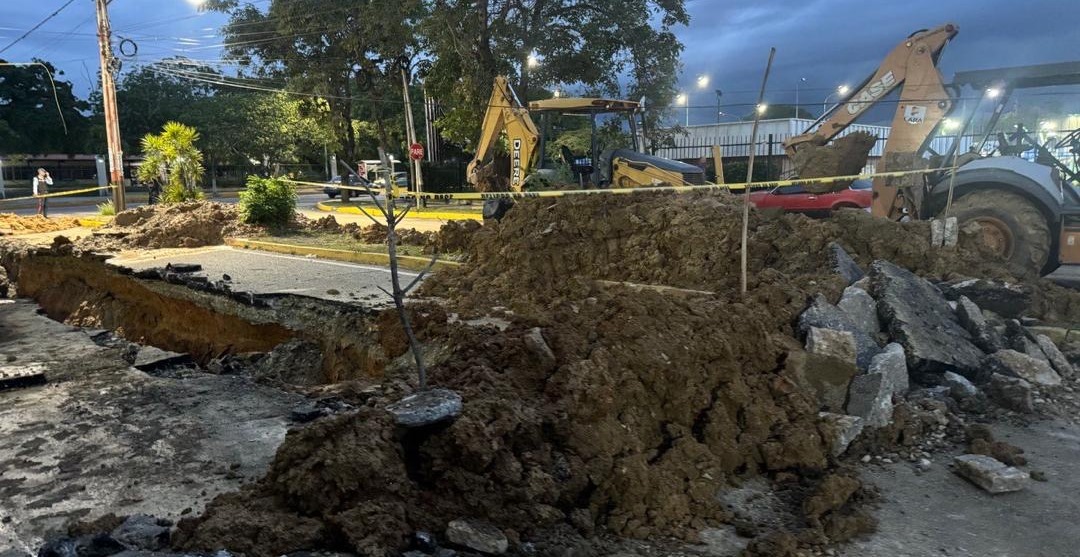 110 metros de colector son sustituidos en la Av. Circunvalación con Av Los Leones, del municipio Iribarren