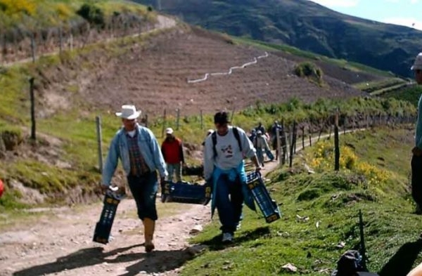 En zonas rurales del país incrementó el comercio especulativo con productos de contrabando, dice Red Agroalimentaria