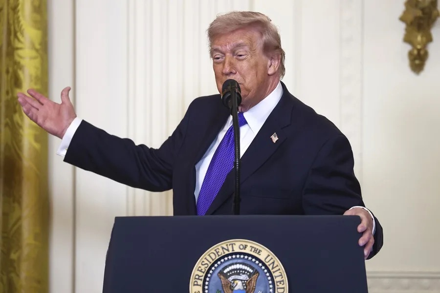 Trump insiste en que Delcy Rodríguez «está haciendo un excelente trabajo»