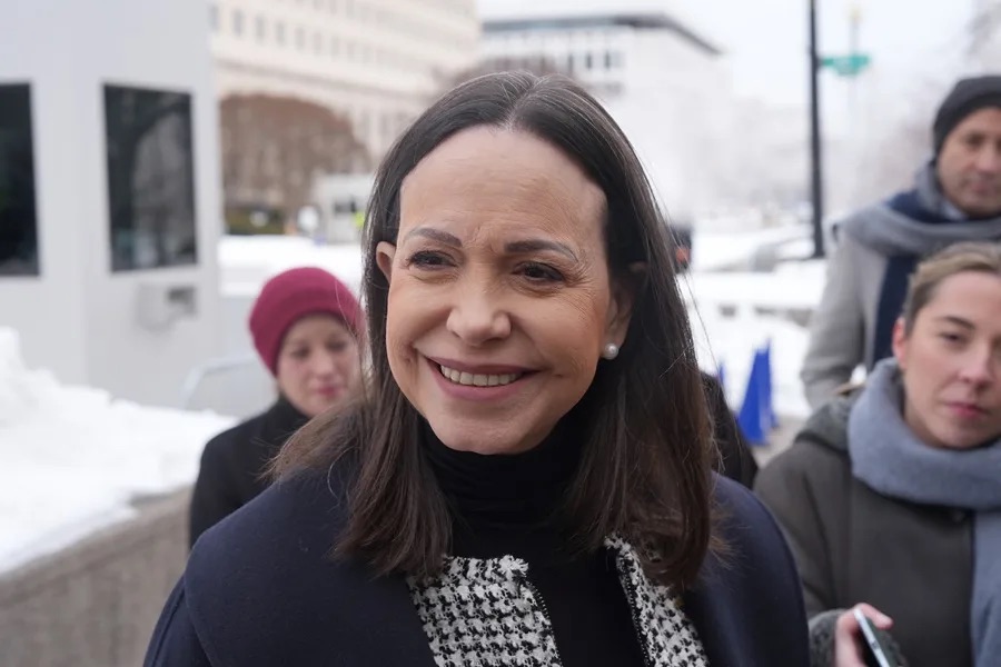 María Corina Machado recorrerá Venezuela al llegar al país, dice su partido