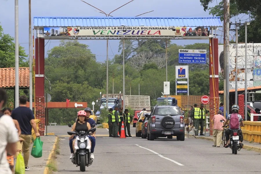 Petro y Delcy Rodríguez se reunirán por primera vez el viernes 13 de marzo en la frontera