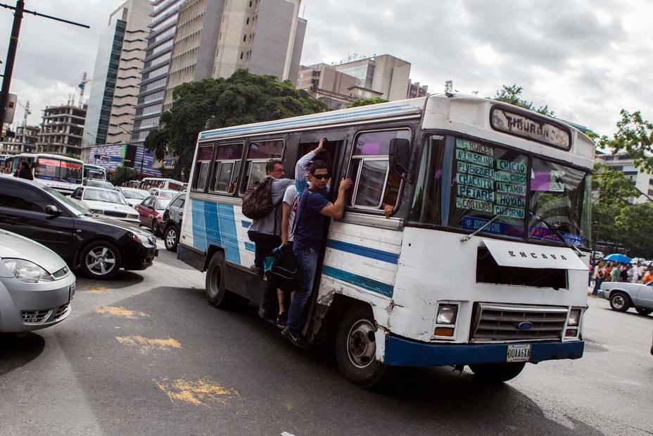 Caracas: usuarios reportan alza del 66% en el pasaje mínimo