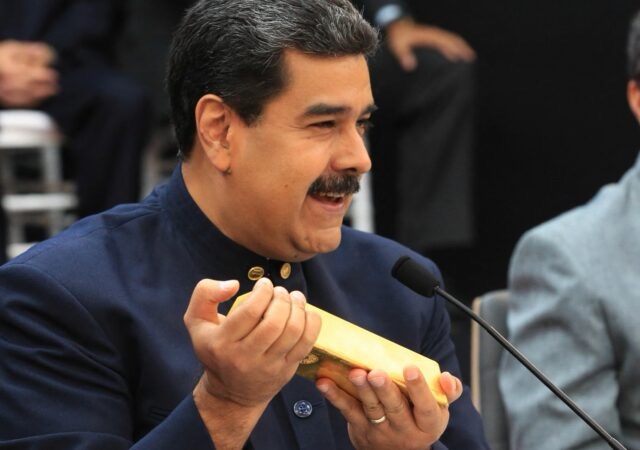 Oro venezolano habría sido usado para pagar productos del CLAP