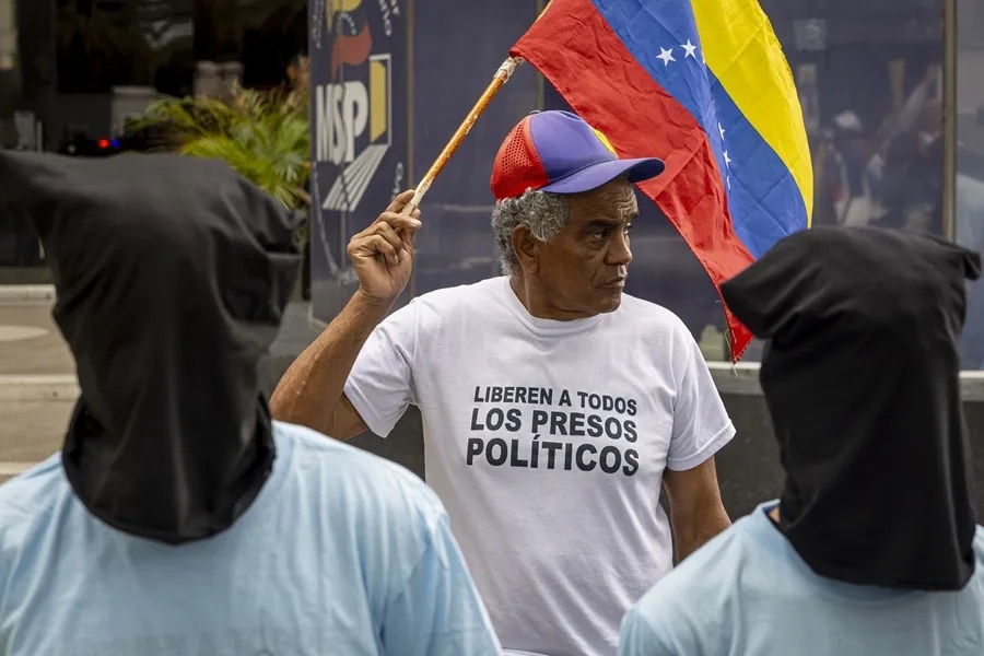 Familiares de presos políticos en Venezuela protestan para exigir el cese de «torturas»