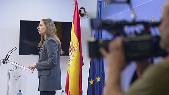 Discuten en España el apoyo gubernamental a la dictadura de Delcy Rodríguez