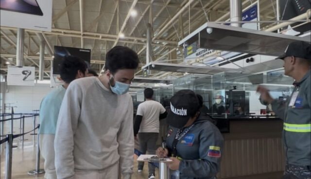 Venezuela recibe a 171 migrantes procedentes de Estados Unidos